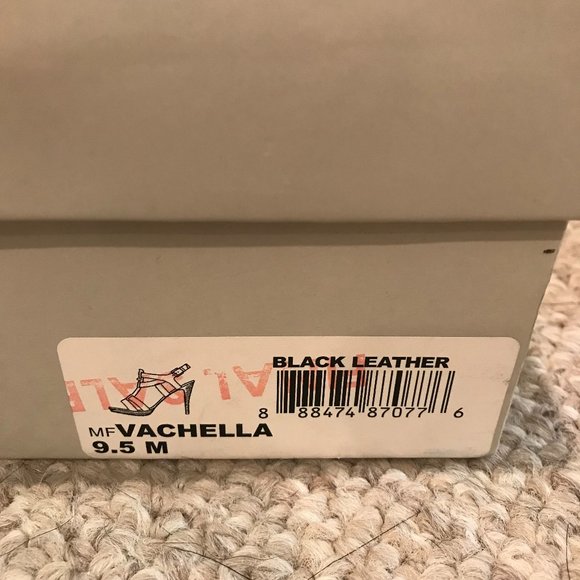 Marc Fisher Leather Strappy Heeled Vachella Sandal - Picture 8 of 8